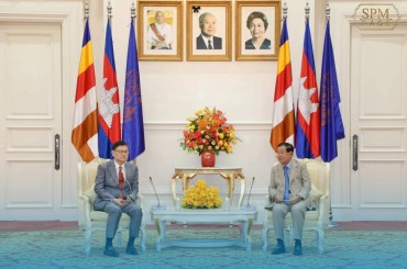 សម្ដេចតេជោ ហ៊ុន សែន អនុញ្ញាតឱ្យរដ្ឋមន្ត្រីឧត្តមសិក្សាស្រាវជ្រាវនវានុវត្តន៍ នៃប្រទេសថៃ ជួបសម្ដែងការគួរសម និងពិភាក្សាការងារ